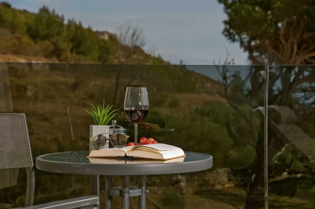 4-Bedroom Villa in Stanići - Tice (Up to 10)