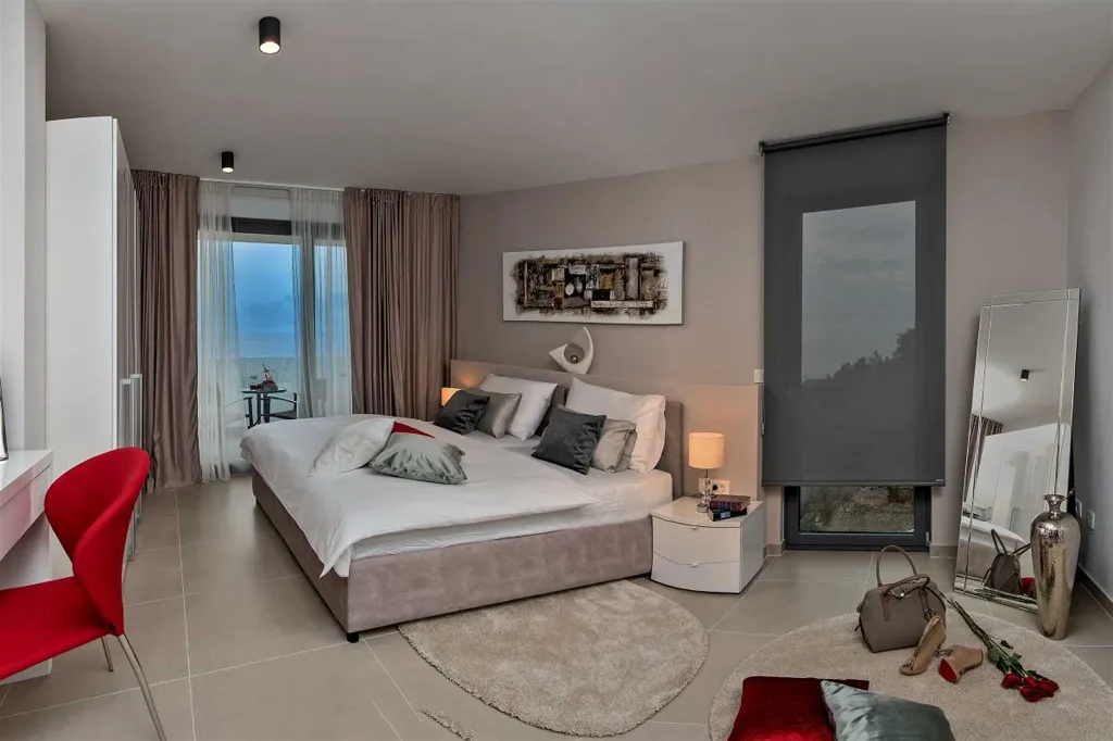 4-Bedroom Villa in Stanići - Tice (Up to 10)