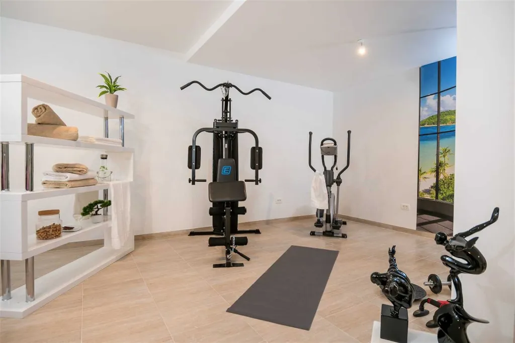 4-Bedroom Villa in Stanići - Tice (Up to 10)