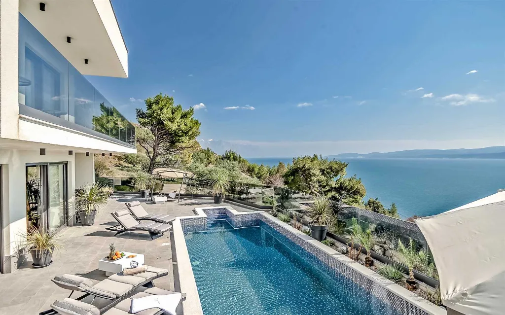 4-Bedroom Villa in Stanići - Tice (Up to 10)