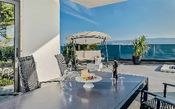 4-Bedroom Villa in Stanići - Tice (Up to 10)