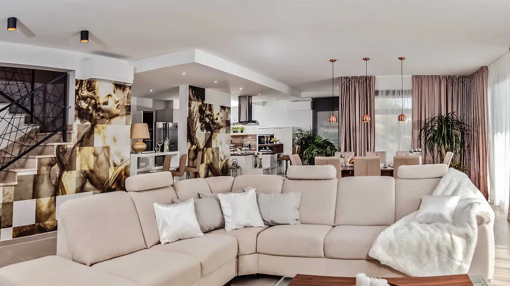 4-Bedroom Villa in Stanići - Tice (Up to 10)