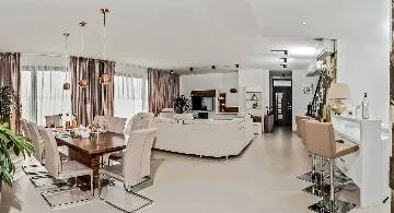 4-Bedroom Villa in Stanići - Tice (Up to 10)