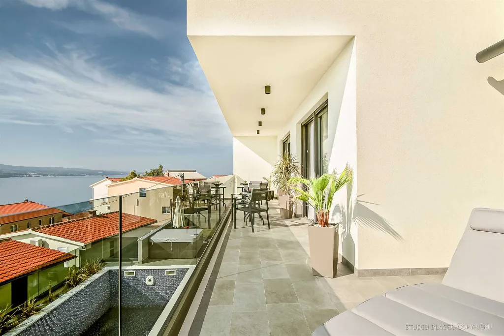 4-Bedroom Villa in Stanići - Tice (Up to 10)