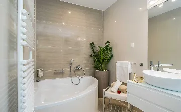 4-Bedroom Villa in Stanići - Tice (Up to 10)