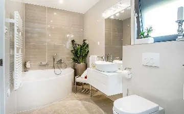 4-Bedroom Villa in Stanići - Tice (Up to 10)