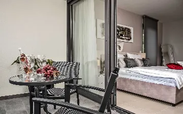 4-Bedroom Villa in Stanići - Tice (Up to 10)