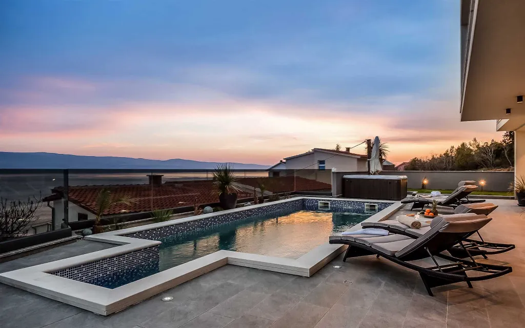 4-Bedroom Villa in Stanići - Tice (Up to 10)