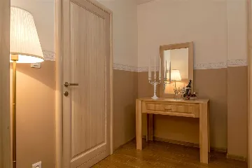 Mimice Villa with Pool for 10+2 Guests