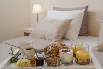 Mimice Villa with Pool for 10+2 Guests