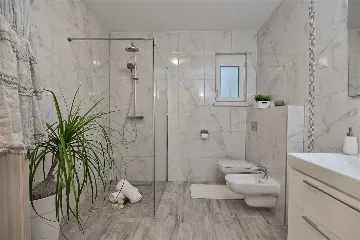 Mimice Villa with Pool for 10+2 Guests