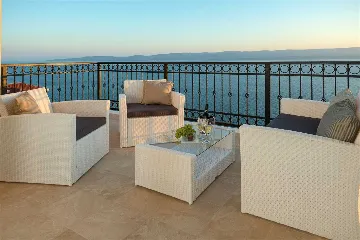 Mimice Villa with Pool for 10+2 Guests