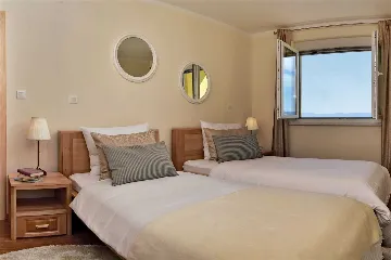 Mimice Villa with Pool for 10+2 Guests