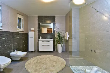 Mimice Villa with Pool for 10+2 Guests