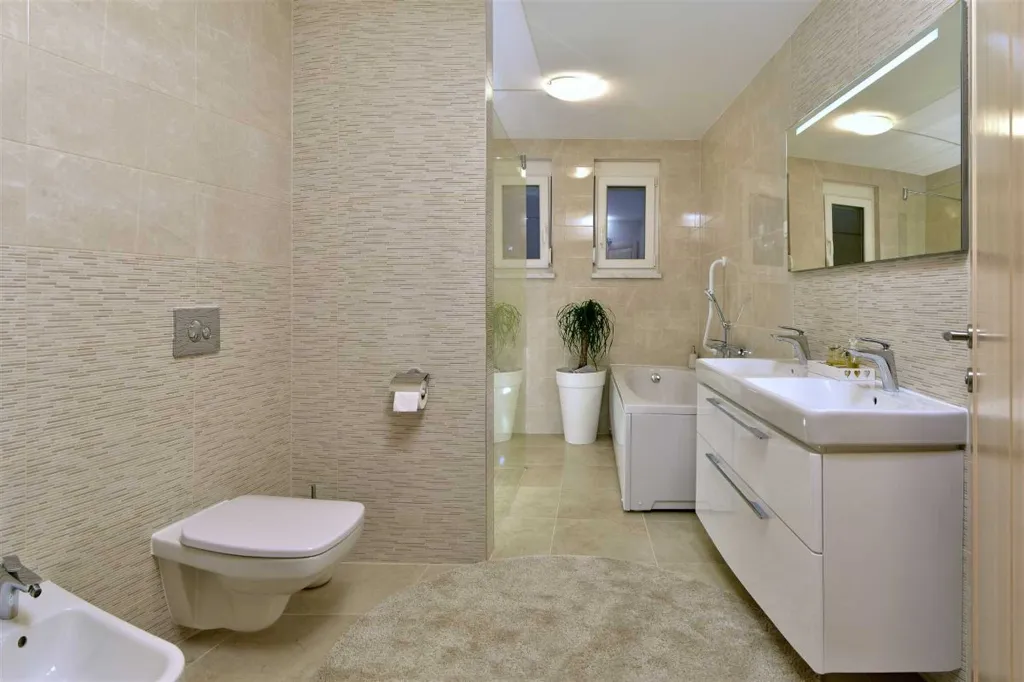Mimice Villa with Pool for 10+2 Guests