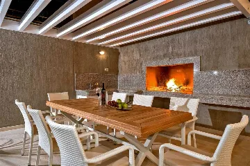 Mimice Villa with Pool for 10+2 Guests