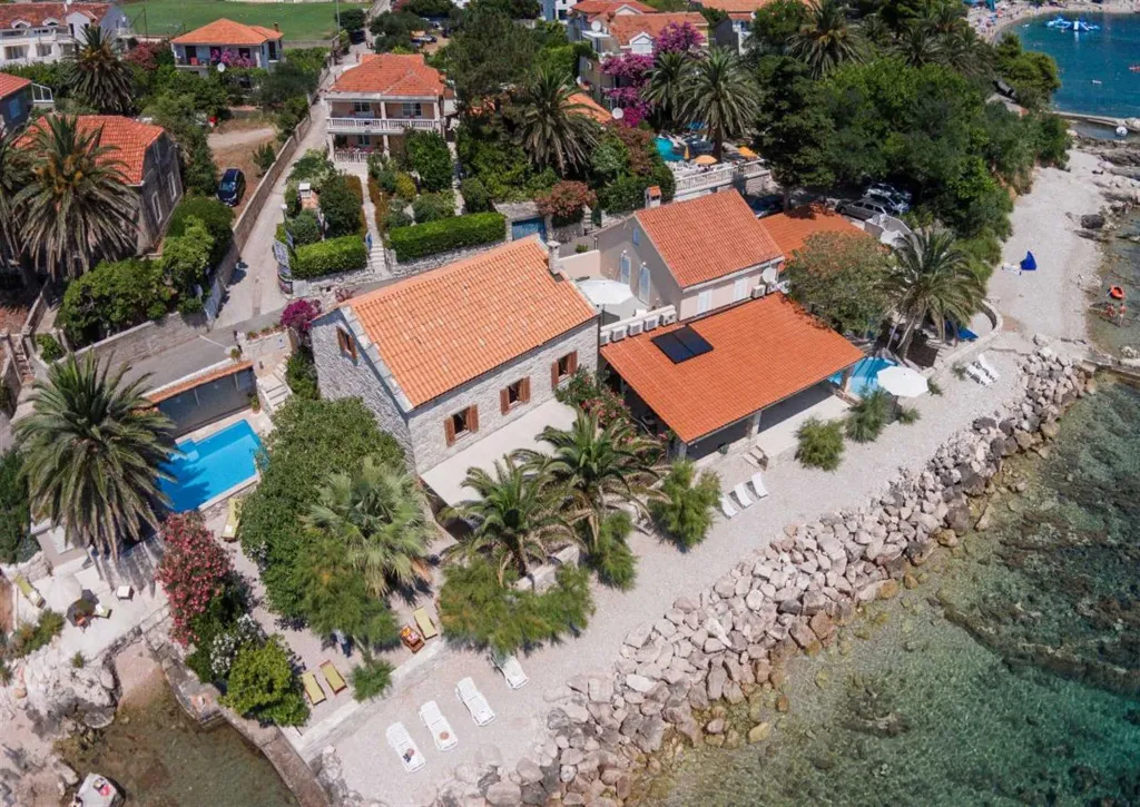 Seafront Villa with Saltwater Pool in Orebić