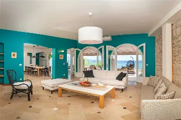 Seaside Villa with Infinity Pool in Orebić