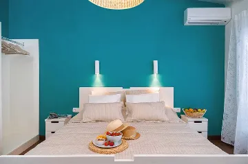 Seaside Villa with Infinity Pool in Orebić