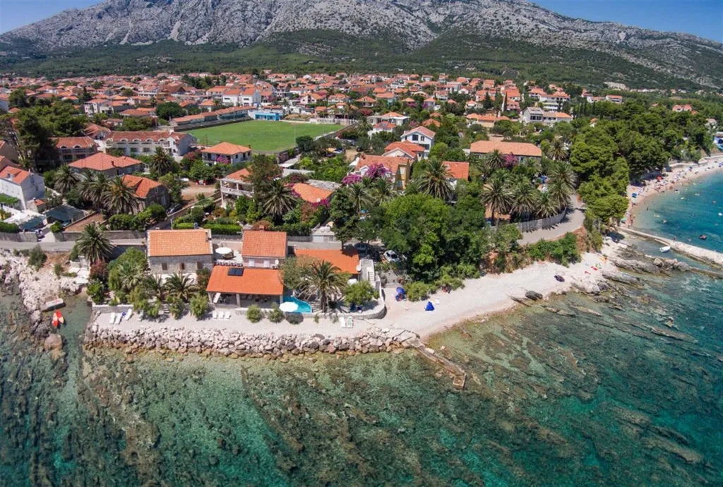 Seaside Villa with Infinity Pool in Orebić