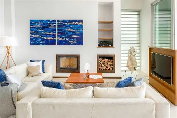 5-Bedroom Villa in Brela with Heated Pool