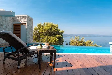 5-Bedroom Villa in Brela with Heated Pool