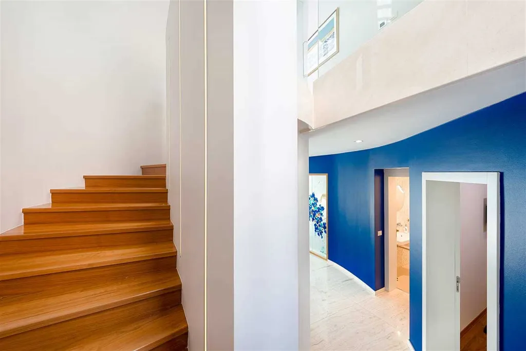 5-Bedroom Villa in Brela with Heated Pool