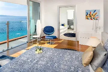 5-Bedroom Villa in Brela with Heated Pool