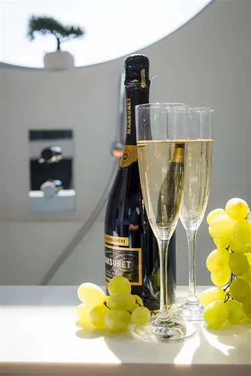 5-Bedroom Villa in Brela with Heated Pool