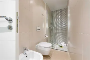 5-Bedroom Villa in Brela with Heated Pool