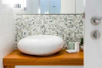 5-Bedroom Villa in Brela with Heated Pool