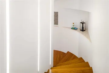 5-Bedroom Villa in Brela with Heated Pool