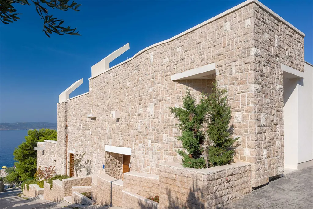 5-Bedroom Villa in Brela with Heated Pool