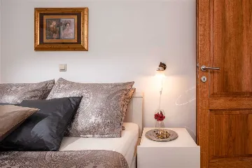 4-Bedroom Villa in Prigradica with Private Sea Deck