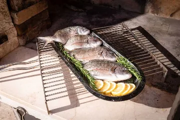 4-Bedroom Villa in Prigradica with Private Sea Deck