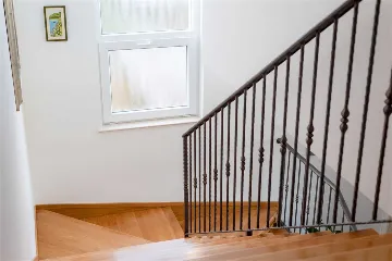 4-Bedroom Villa in Prigradica with Private Sea Deck