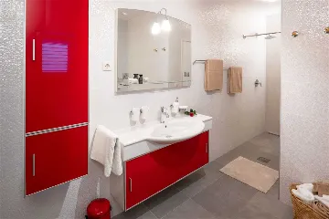 4-Bedroom Villa in Prigradica with Private Sea Deck