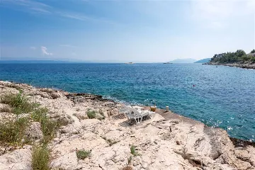 4-Bedroom Villa in Prigradica with Private Sea Deck