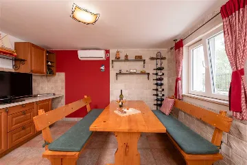 4-Bedroom Villa in Prigradica with Private Sea Deck