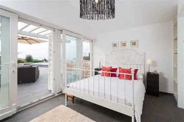 Stone Villa with Heated Pool in Drvenik Mali