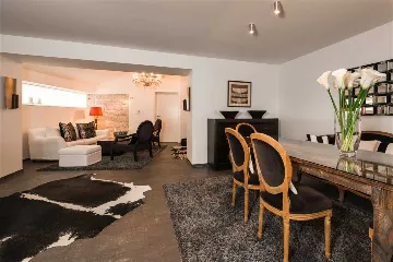 Stone Villa with Heated Pool in Drvenik Mali