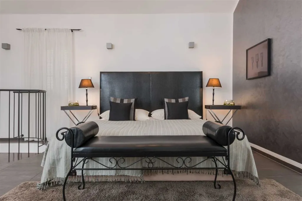 Stone Villa with Heated Pool in Drvenik Mali