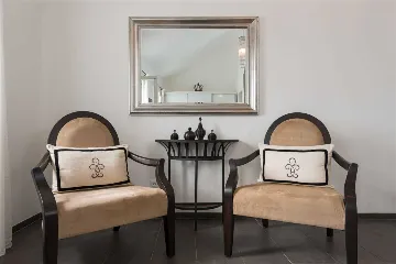 Stone Villa with Heated Pool in Drvenik Mali