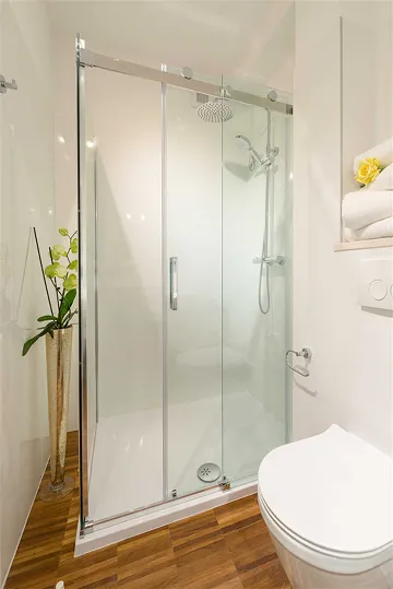 3-Bedroom Stone Villa with Pool in Murvica