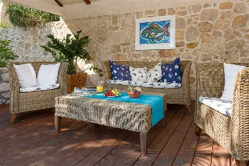 2-Bedroom Villa with Pool in Bol