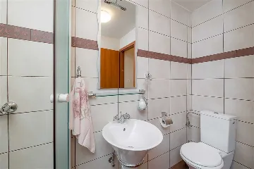 2-Bedroom Villa with Pool in Bol