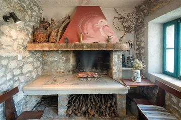 2-Bedroom Villa with Pool in Bol