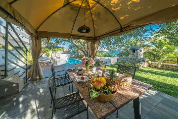 Seget Donji Villa with Pool, Sauna & Sea Access