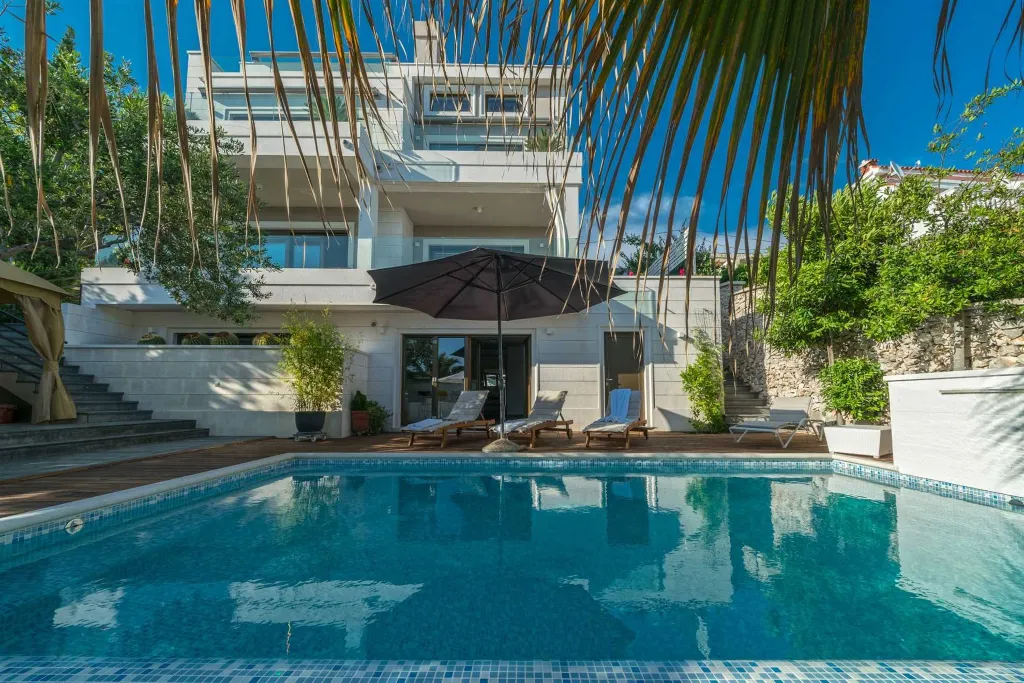 Seget Donji Villa with Pool, Sauna & Sea Access