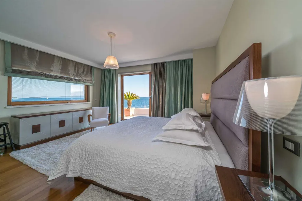 Seget Donji Villa with Pool, Sauna & Sea Access